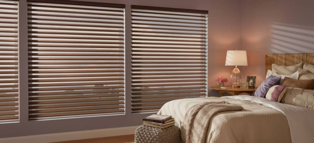 PRODUCT: WINDOW SHADINGS LIFT SYSTEM: REMOTELIFT MOTORIZATION MATERIAL: 3" RETREAT, COLOR: COFFEE BEAN SR3-308